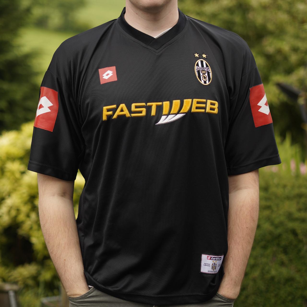 2001/02 Juventus Away Shirt by Size Large – The Mixer