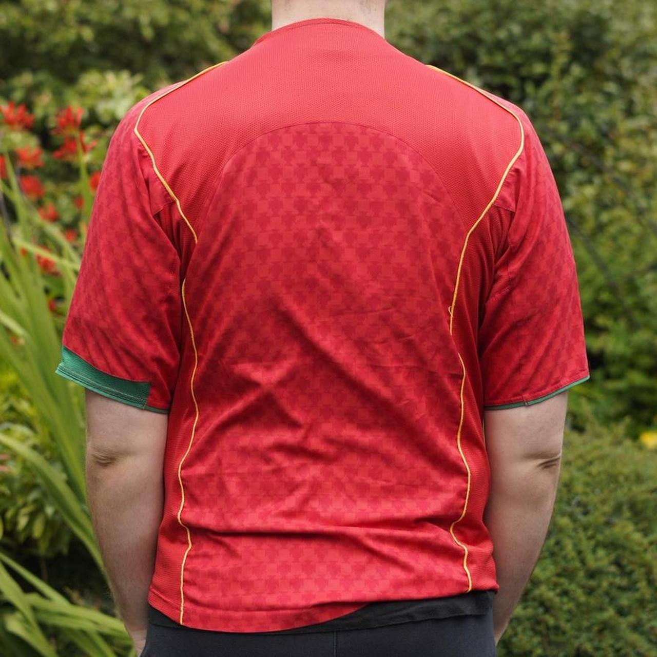 2004 Portugal Home Shirt by Nike. Size XL