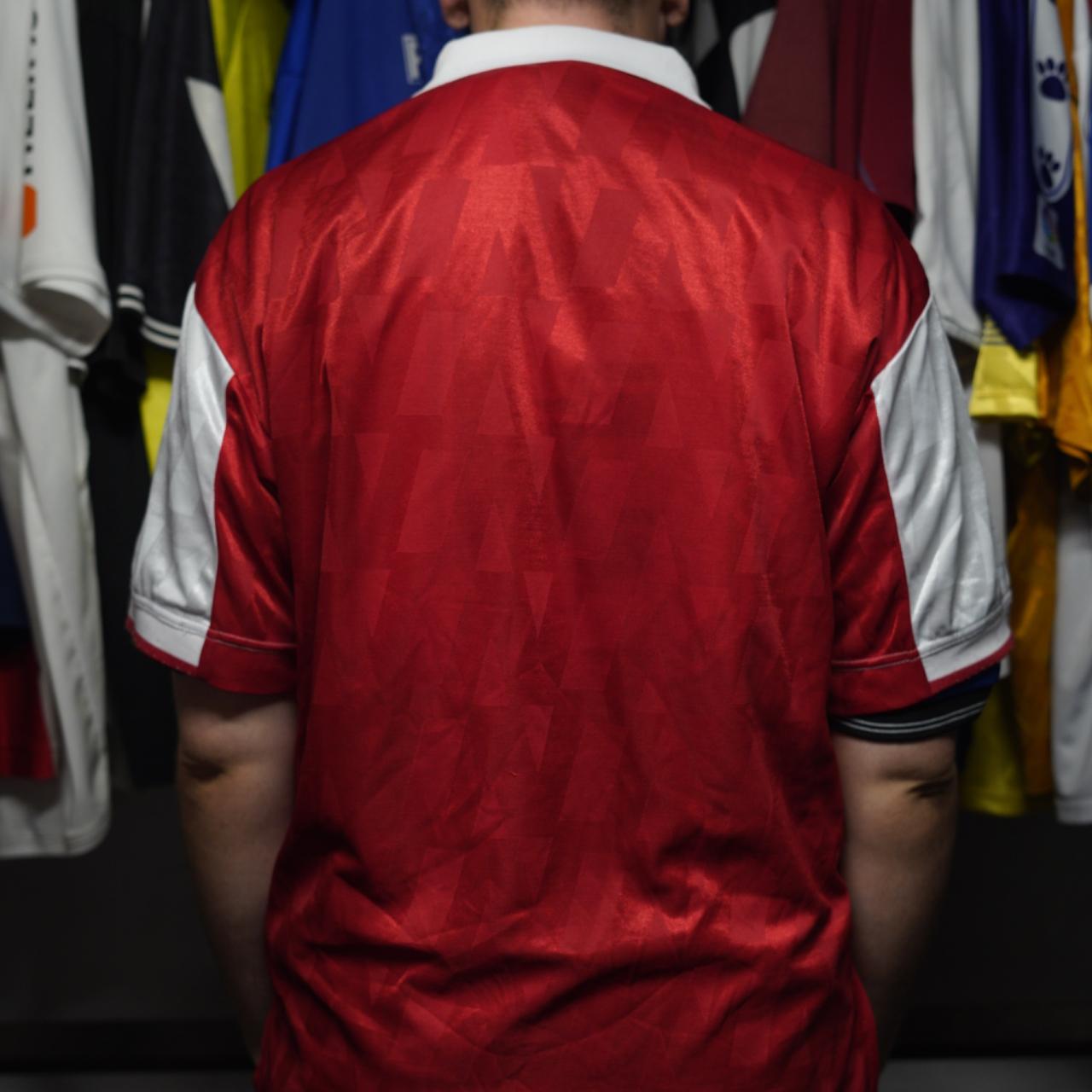 'Wrighty' Mixer FC Shirt by Nike. Size XL