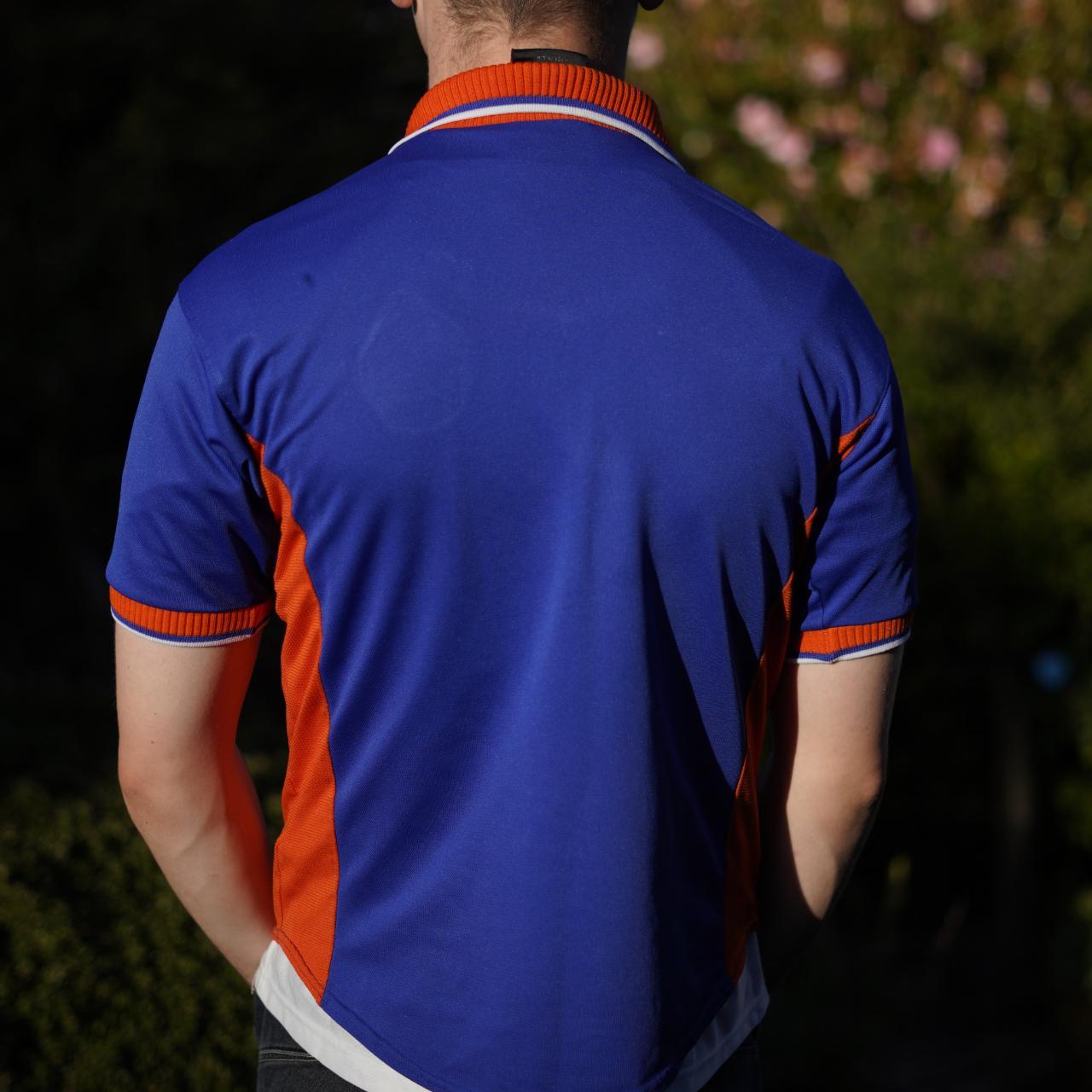 1997/98 Netherlands Away Shirt by Nike. Size XS