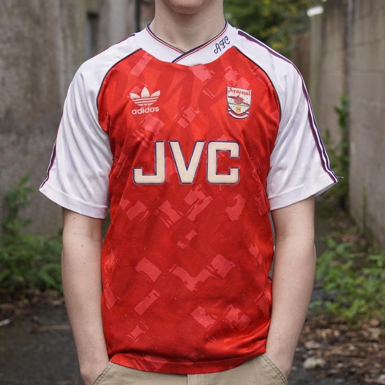 1990/92 Arsenal Home Shirt by Adidas. Size Medium.