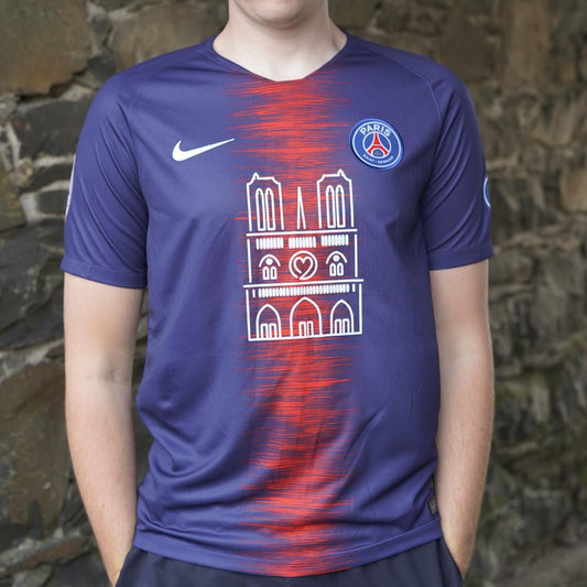 2018/19 Paris Saint Germain 'Notre Dame' Special Edition Home Shirt by Nike. Size Medium