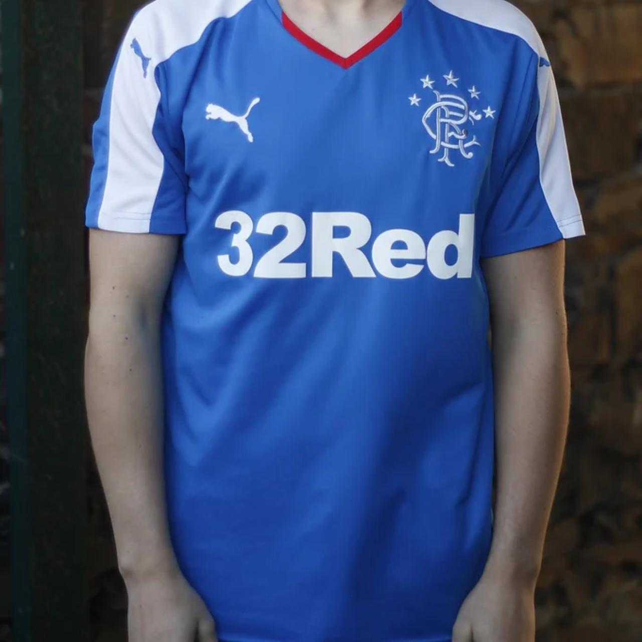 Rangers 2015/16 Home Shirt by Puma. Size Medium.