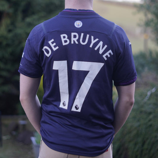 2021/22 Manchester City Third Shirt by Puma - De Bruyne #17. Size Small