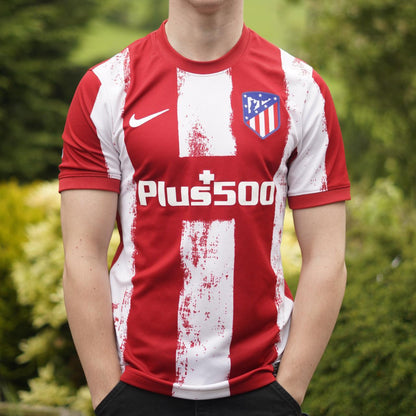 2021/22 Atletico Madrid Home Shirt by Nike - Griezmann #8. Size Small