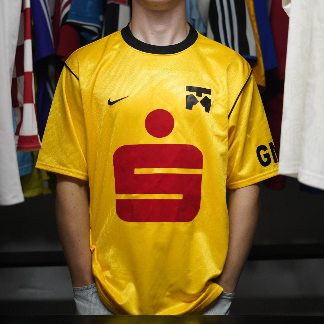 'The Mustard' Mixer FC Shirt by Nike. Size Medium