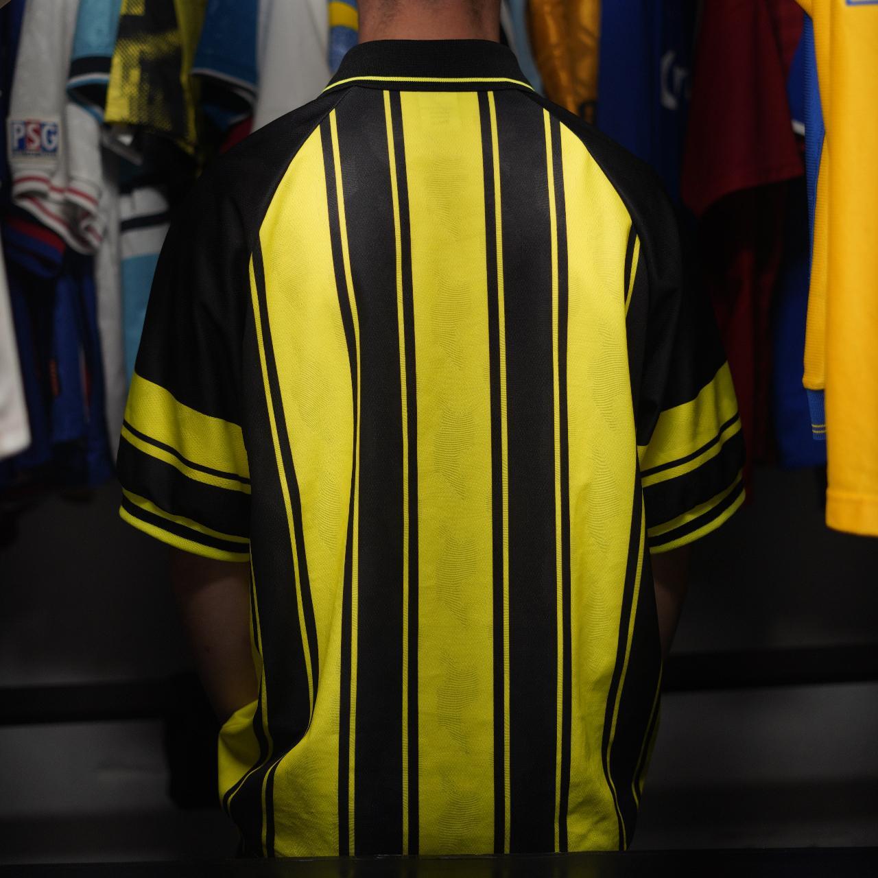 "The Dortmund" Mixer FC Shirt by Nike. Size Large.