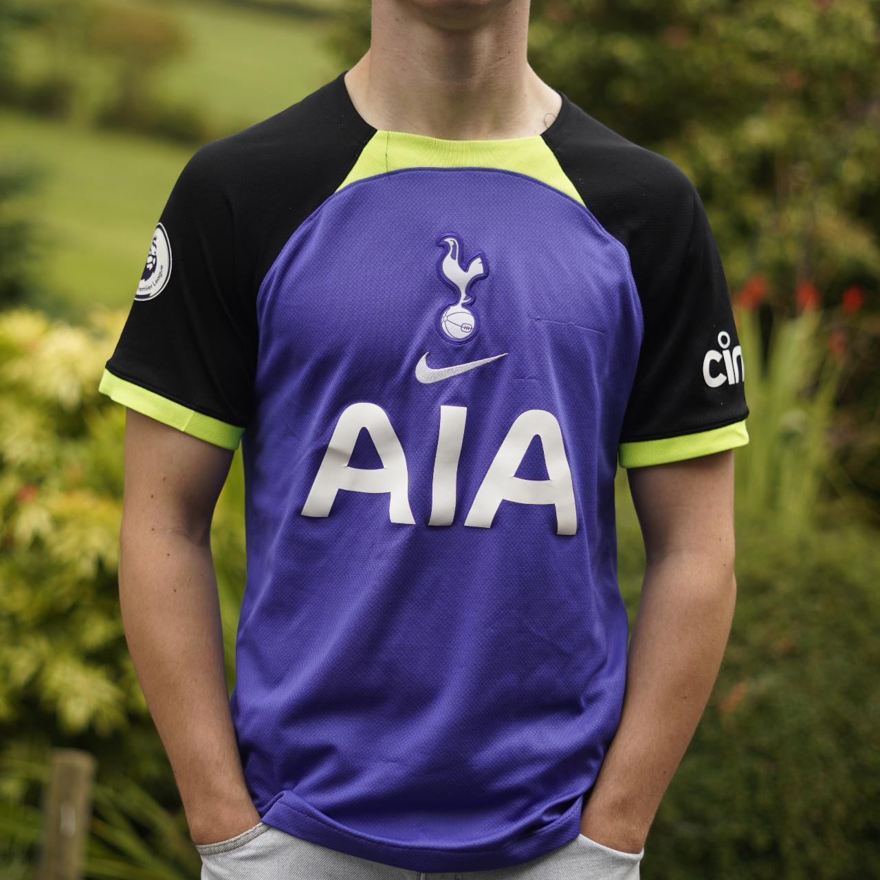 2022/23 Tottenham Hotspur Away Shirt by Nike - Son #7. Size Small