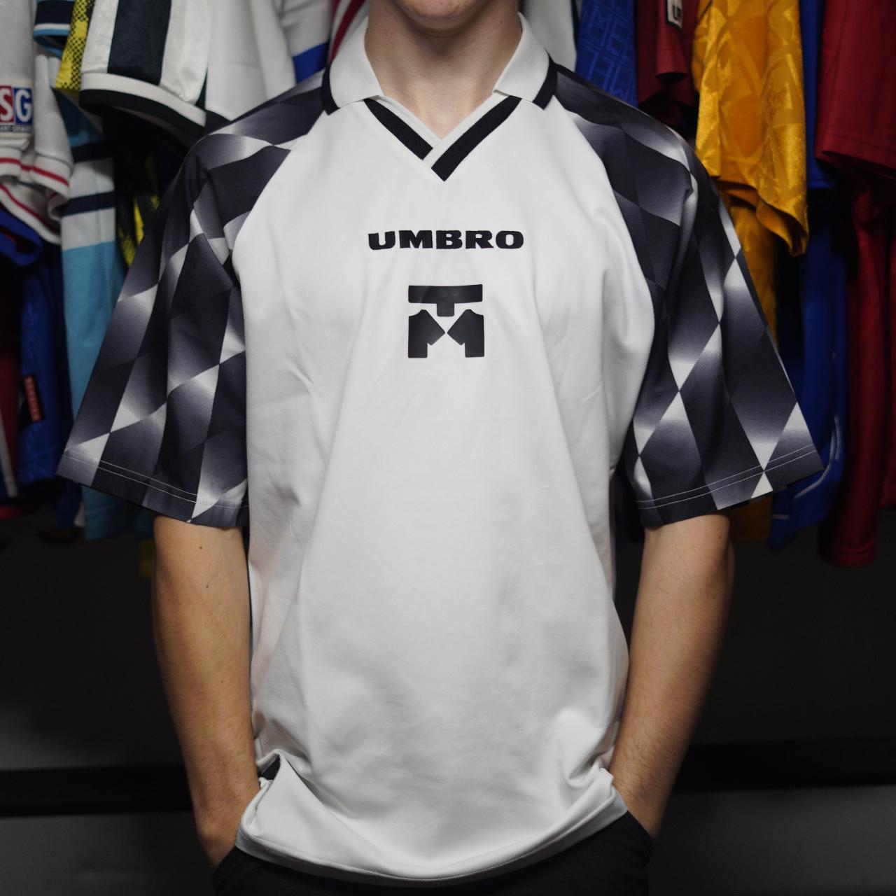 'The Yanited' Mixer FC Shirt by Umbro. Size Large.