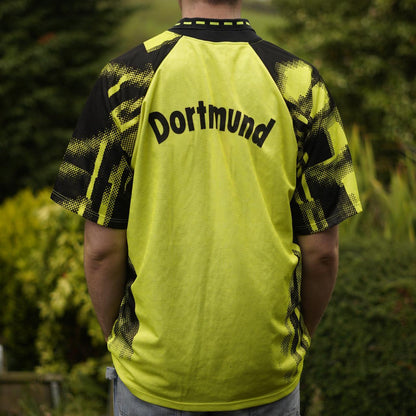 1992/93 Borussia Dortmund Home Shirt by Nike. Size XL