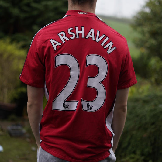 2008/09 Arsenal Home Shirt by Nike - Arshavin #23. Size Medium