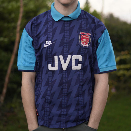 1994/95 Arsenal Away Shirt by Nike. Size Medium