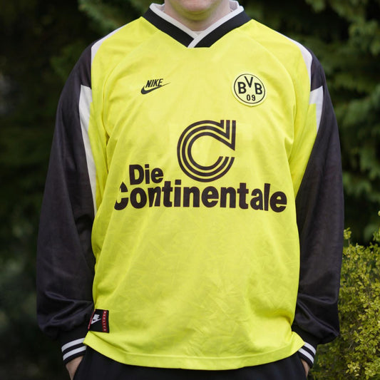 1995/96 Borussia Dortmund Home Shirt by Nike. Size XL