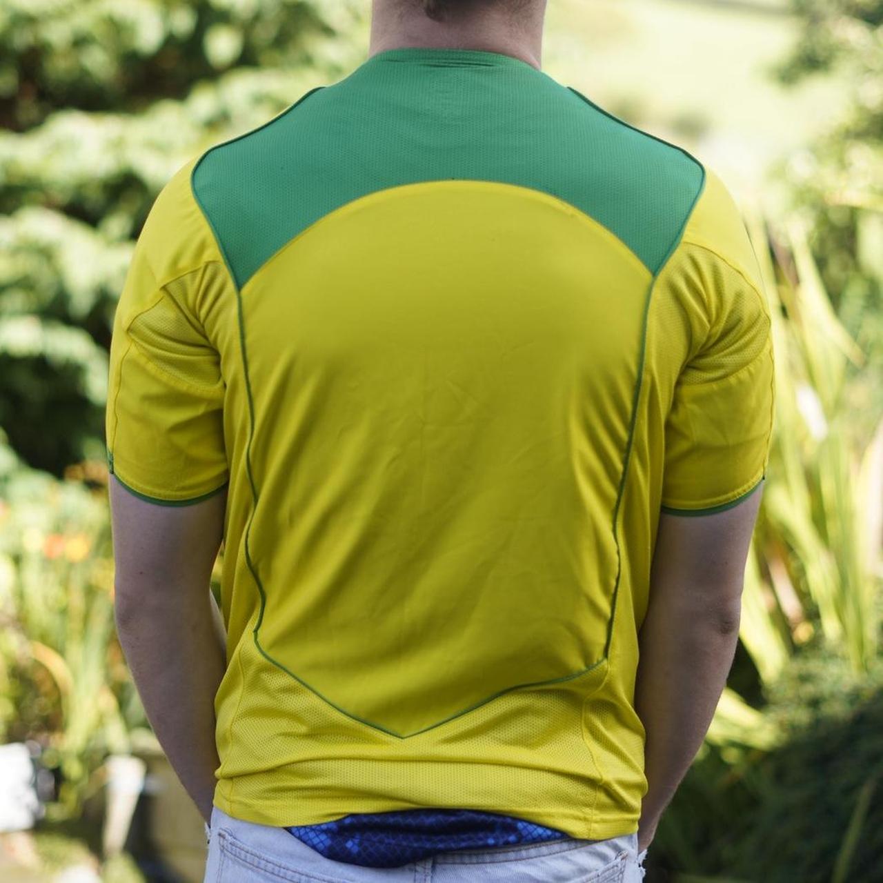 2004 Brazil Home Shirt by Nike. Size XS