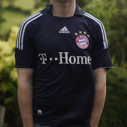2008/09 Bayern Munich Away Shirt by Adidas - Schweinsteiger #31. Size Small