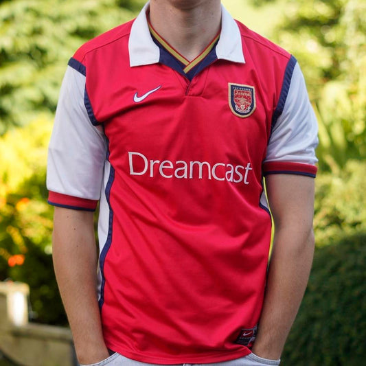 1999/01 Arsenal Football Shirt by Nike. Size Small