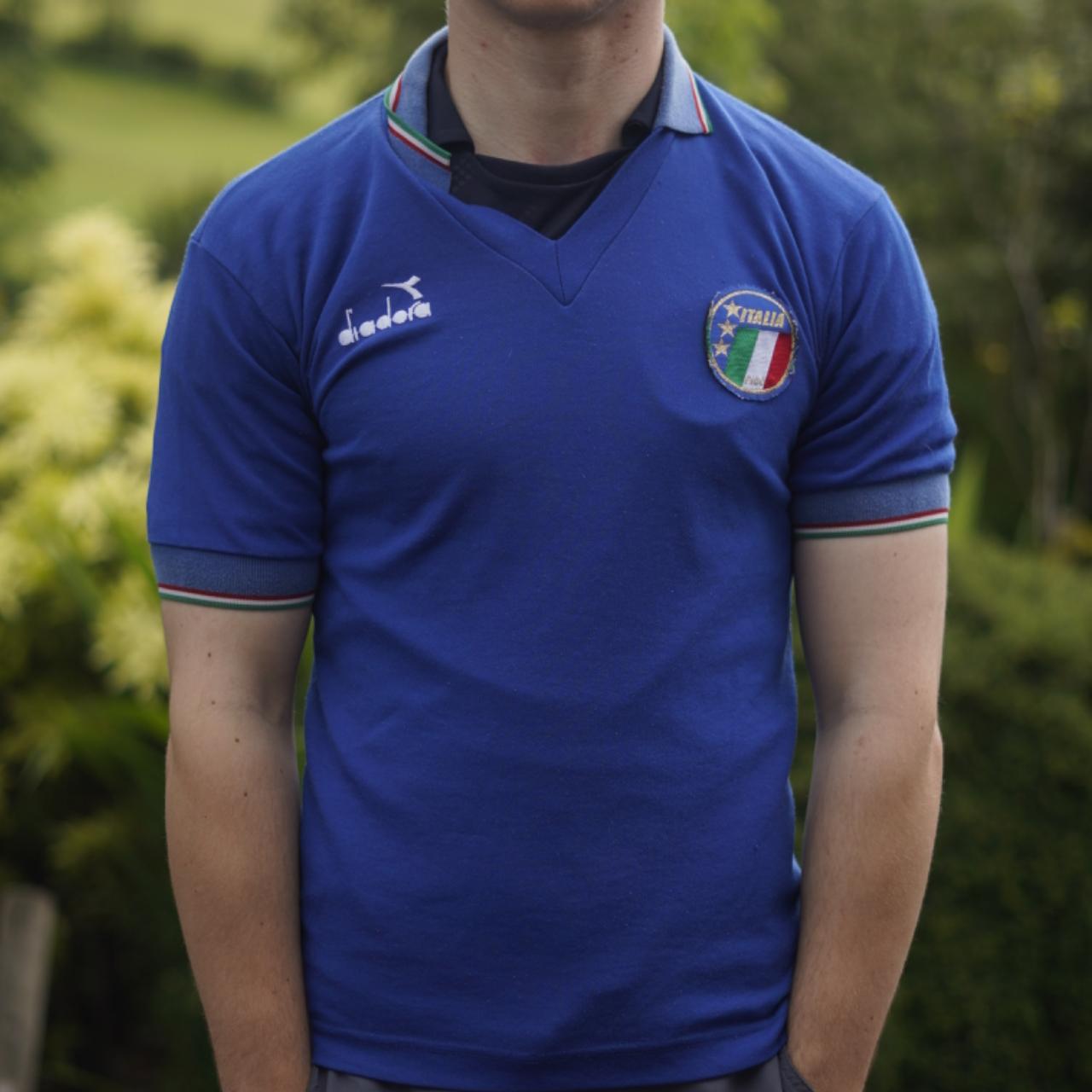 1986/90 Italy Home Shirt by Diadora. Size Small