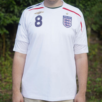 2008 England Home Shirt by Umbro - Lampard #8. Size XL