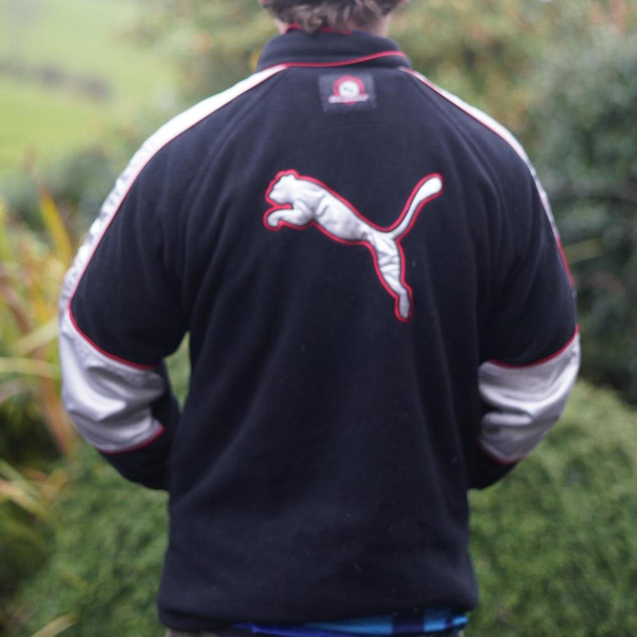 90's Eintracht Frankfurt Fleece. Size Medium