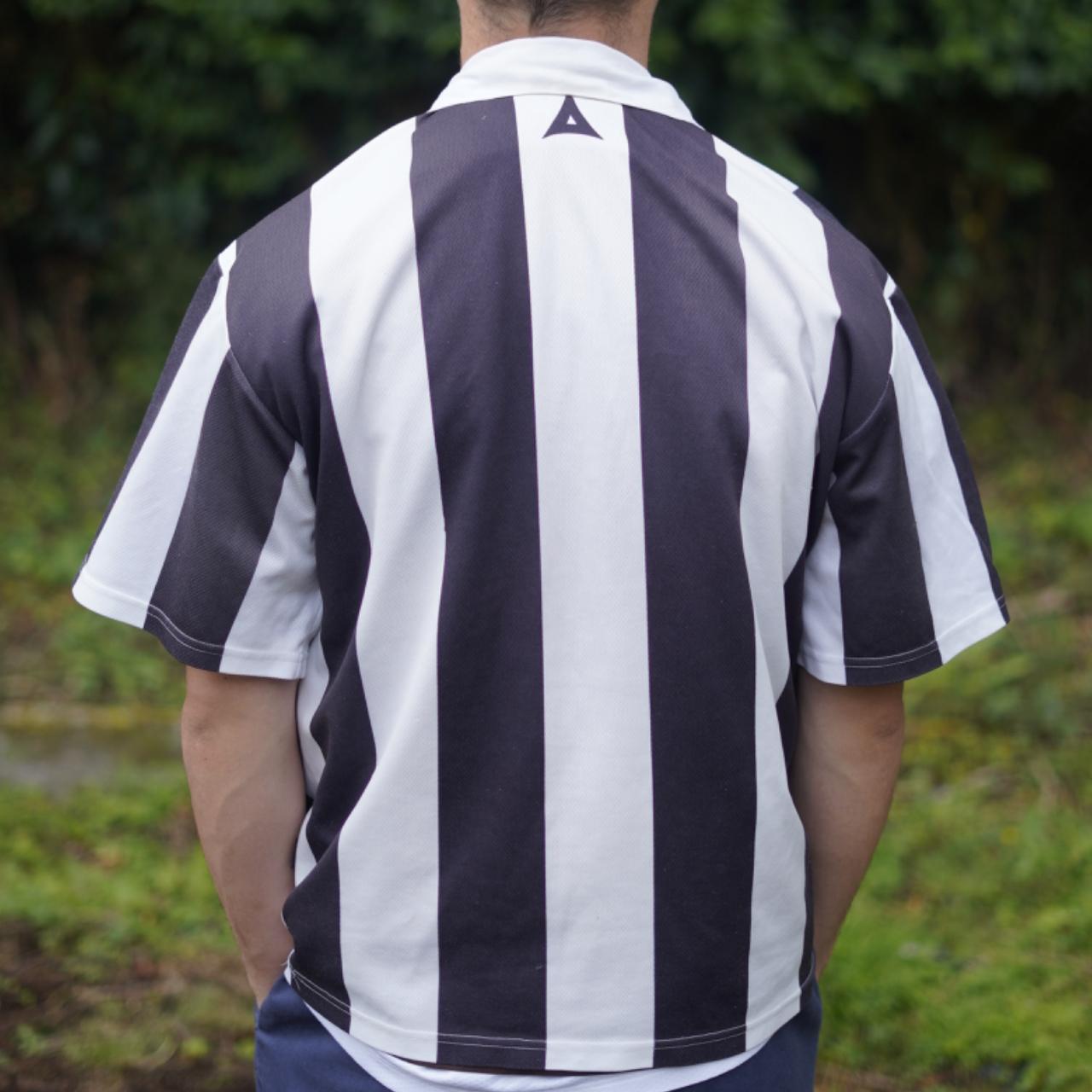 1997/99 Notts County Home Shirt by Avec. Size Medium
