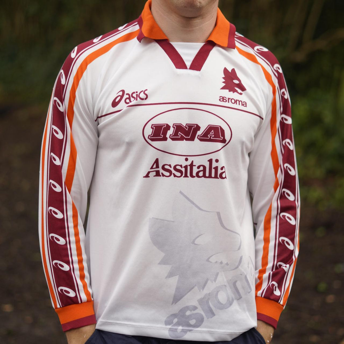 1995/96 Roma Away Shirt by Asics. Size Small