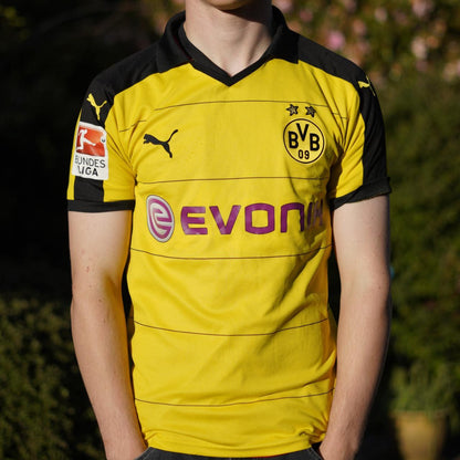 2015/16 Borussia Dortmund Home Shirt by Puma - Reus #11. Size Small