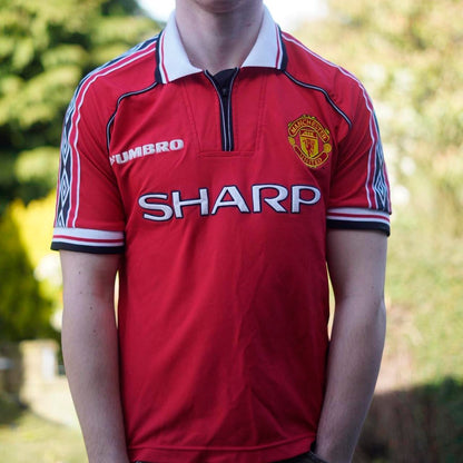 Manchester United 1998/99 Home Shirt by Umbro - Blomqvist #15. Size XS
