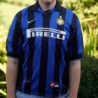 1998/99 Inter Milan Home Shirt by Nike - Ronaldo #9. Size XL