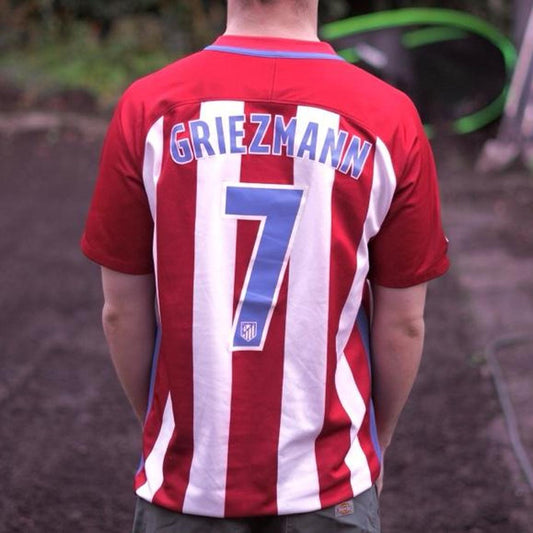 2016/17 Atletico Madrid Home Shirt by Nike - Griezmann #7. Size Medium