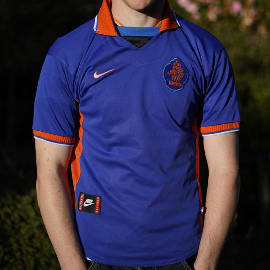 1997/98 Netherlands Away Shirt by Nike. Size XS