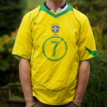 2004 Brazil Home Shirt by Nike - Ronaldinho #7. Size Medium