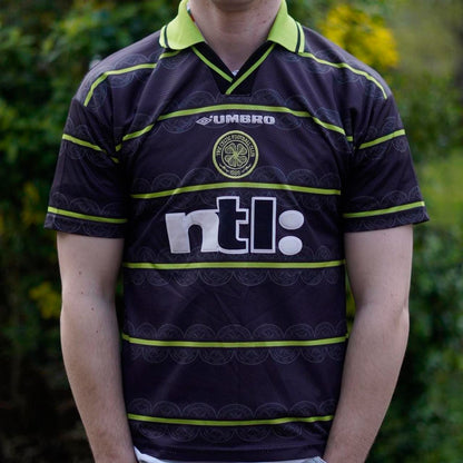 1997/99 Celtic Away Shirt by Umbro. Size XS