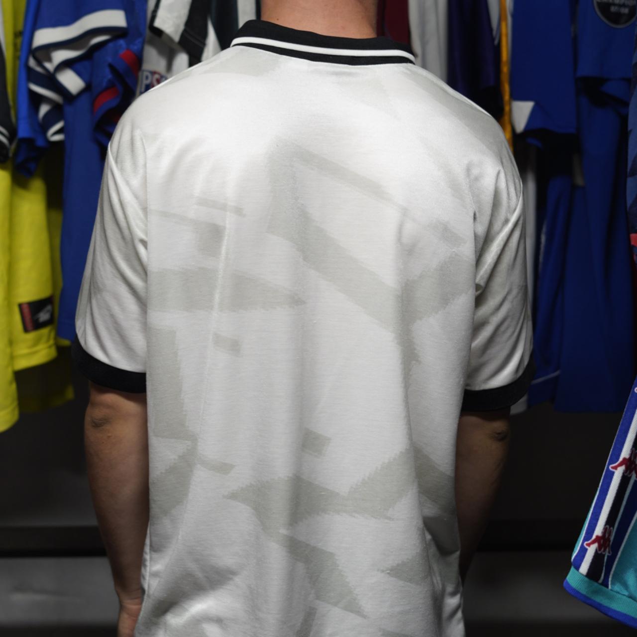 'Static' Mixer FC Shirt by Nike. Size Medium